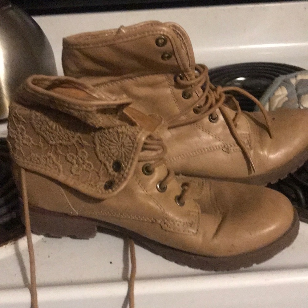 Tan boots